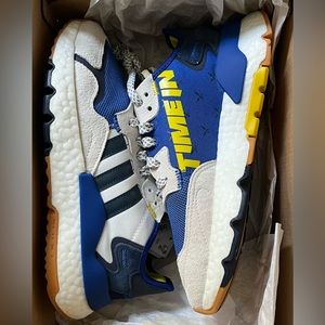 Adidas Shoes. Size 6. NEVER WORN.